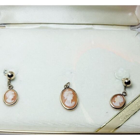 VINTAGE AMCO JEWELS 14K GOLD OVERLAY GEUINE CAMEO PENDANT SCREW BACK EARRING SET - Picture 6 of 10